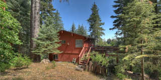 Treehouse-like atmosphere with peek-a-boo views of Lake Arrowhead Gallery 1