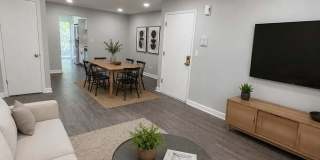 224 East Rimini Court Gallery 4