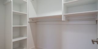 237 Tasker St Gallery 22