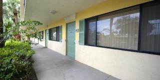 1617 Meadows Circle W Gallery 3
