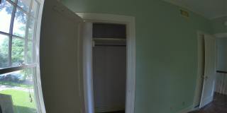 824 Oakwood St - B Gallery 23