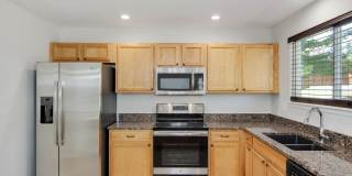 10373 RAVENSWOOD WAY Gallery 11
