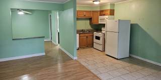 Knoxville 37919 - 1 bedroom, 1 bath Studio in Kingston Place Condos - Contact Brad Croisdale (865) 805-9964 Knoxville 37919 - 1 bedroom, 1 bath Studio in Kingston Place Condos - Contact Brad Croisdale (865) 805-9964 Gallery 1