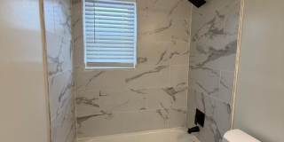 Livingston Gardens Gallery 32