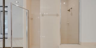 Luxurious 3 Bedroom Oasis with Pool and Beach Access AVAILABLE NOW! Gallery 22