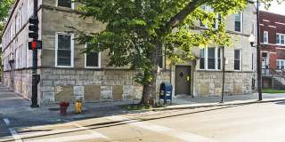 3560 W Cermak Rd Gallery 23