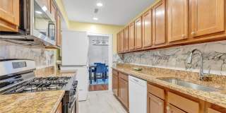2257 Grandview Avenue 2257 Grandview Avenue Gallery 19