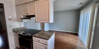 Charming Townhome in the Heart of Virginia Beach Gallery 6