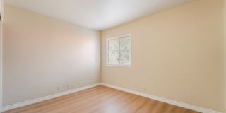 5121 River Glen Drive Gallery 13