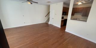 3 bd 2.5 ba condo Gallery 8