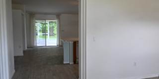 Large 4 bedroom home awaits your arrival! Gallery 3