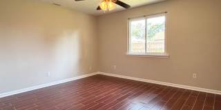 Desirable Grove Park Home 3/2 for Under $2,000!! Gallery 13