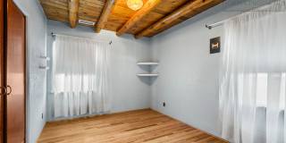 Classic Stamm Home in Casa Alegre Gallery 20