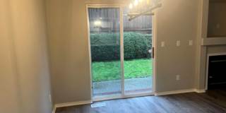 Fully renovated Renton Highlands 3-bedroom, 2.5 bath, 1234asf townhome. Gallery 8