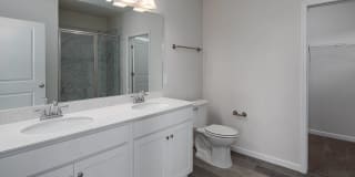 Crest at Burkitt Ridge Apartments and Townhomes Gallery 18