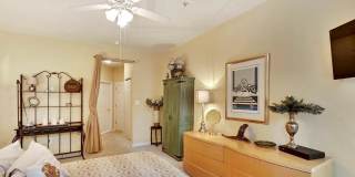 201 HIGH GABLES DR #105 Gallery 18