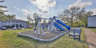 Solana at Brentwood Gallery 11