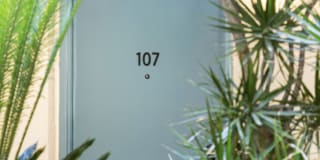 The Charlie Mar Vista Gallery 41