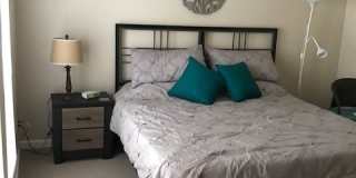 2 Bedroom Townhome with pool and fitness center Gallery 13