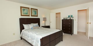 Kensington Club Gallery 78