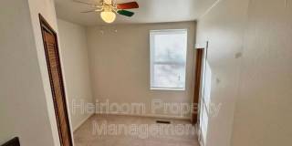 AVAILABLE AUGUST 1st   - 2 Bed 1 Bath Located In Superior WI w/ Bonus Space Gallery 4