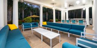 Evander Square Gallery 21