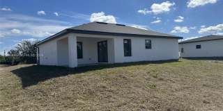 712 EUSTON AVENUE S Gallery 17