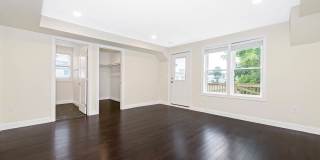 77 Winchester St Gallery 30