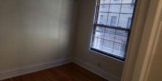 2619 West Gunnison Street Gallery 8