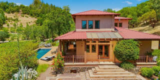 2491 Spring Mountain Road Gallery 54