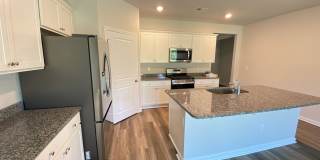 New build 4 bedroom house in Market Commons Gallery 1