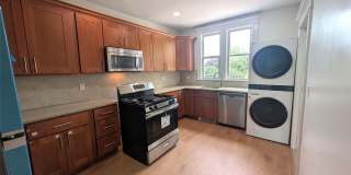 632 Middle Neck Road Gallery 6