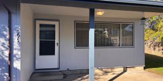 Water & Sewer Paid- 3 Bedroom 1 Bath Duplex Gallery 1