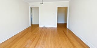 Wolcott & Winnemac Gallery 24