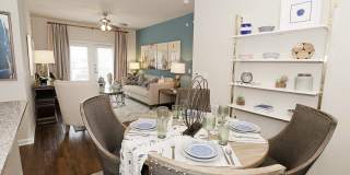 Overlook Exchange Gallery 5