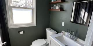 Knoxville 37920 - 2 bedroom, 1 bath home - Contact Adam Joachim (352) 220-7700 Gallery 8