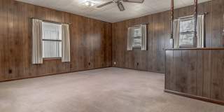Classic Home in Rogers! Gallery 5