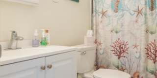 461 Ocean Boulevard Gallery 12