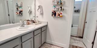 Pet Friendly 3-Bedroom Condo! Get $500 Off on the first month Rent if signed and move in by March 1s Gallery 6