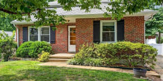 945 Liggett Avenue Gallery 1