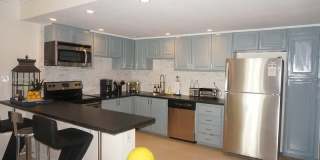 19370 COLLINS AV SEASONAL Gallery 1