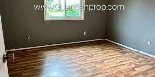 Brooklyn Park End Unit Patio Home, Dishwasher, One Car Garage, Available Mid June Gallery 18