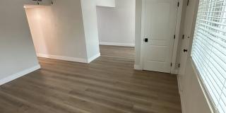 442 Smith Avenue Gallery 4