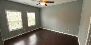 294 SW Bass SW Gallery 37