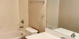 3-6 Month Rental, Amazing Water Front Property With Private Pool! Gallery 18