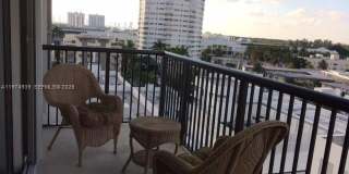 1800 COLLINS AV Gallery 21