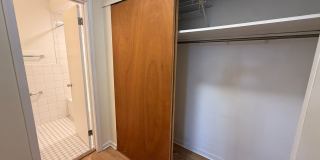 5424 Fifth Avenue Gallery 268