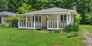 3 Bedroom Pet Friendly Home For Rent! Gallery 4