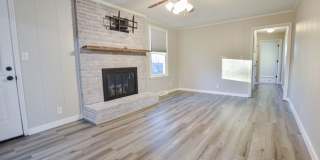 Pet Friendly Three Bedroom with Basement! Gallery 5