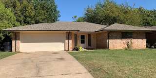 3 Bedroom House Available in OKC Gallery 1